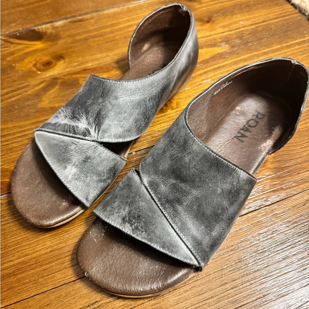 Women's Black Leather Sandals